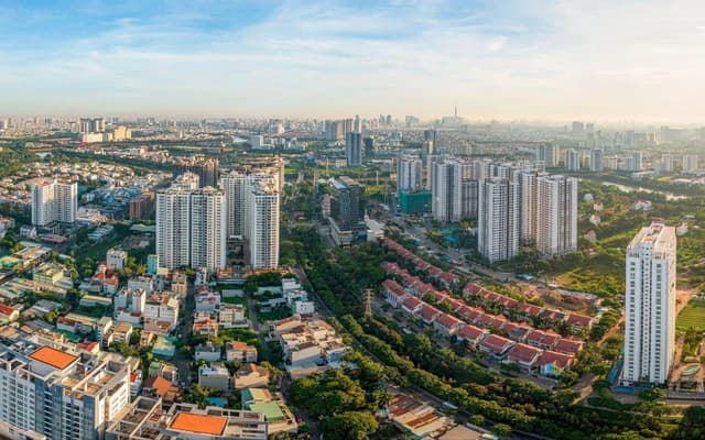 Quy Luật 10 Năm Của BĐS TP.HCM: Khu Tây Có Trở Thành Cực Tăng Trưởng Mới?