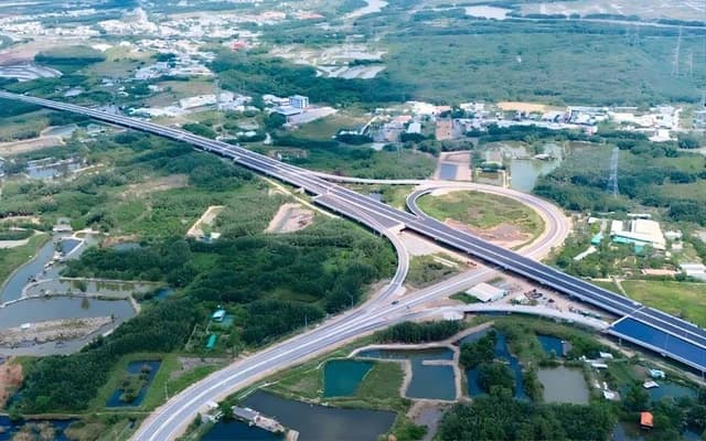 Khu Tây TP.HCM: Dòng Tiền Đổ Về Mạnh, Nhưng Sức Mua Vẫn Dồn Vào Trung Tâm